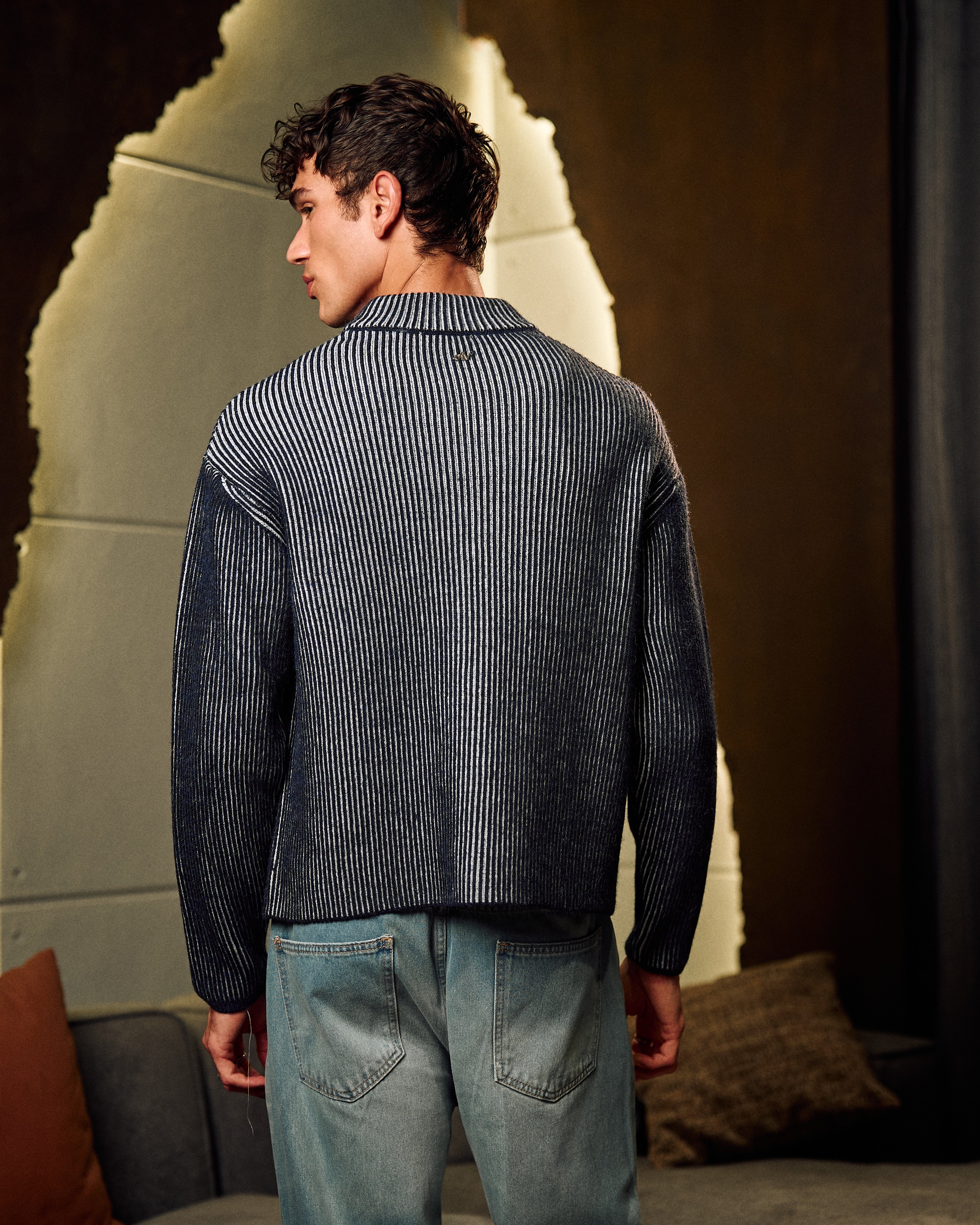 Zip Up Knitted Sweater In Navy Blue