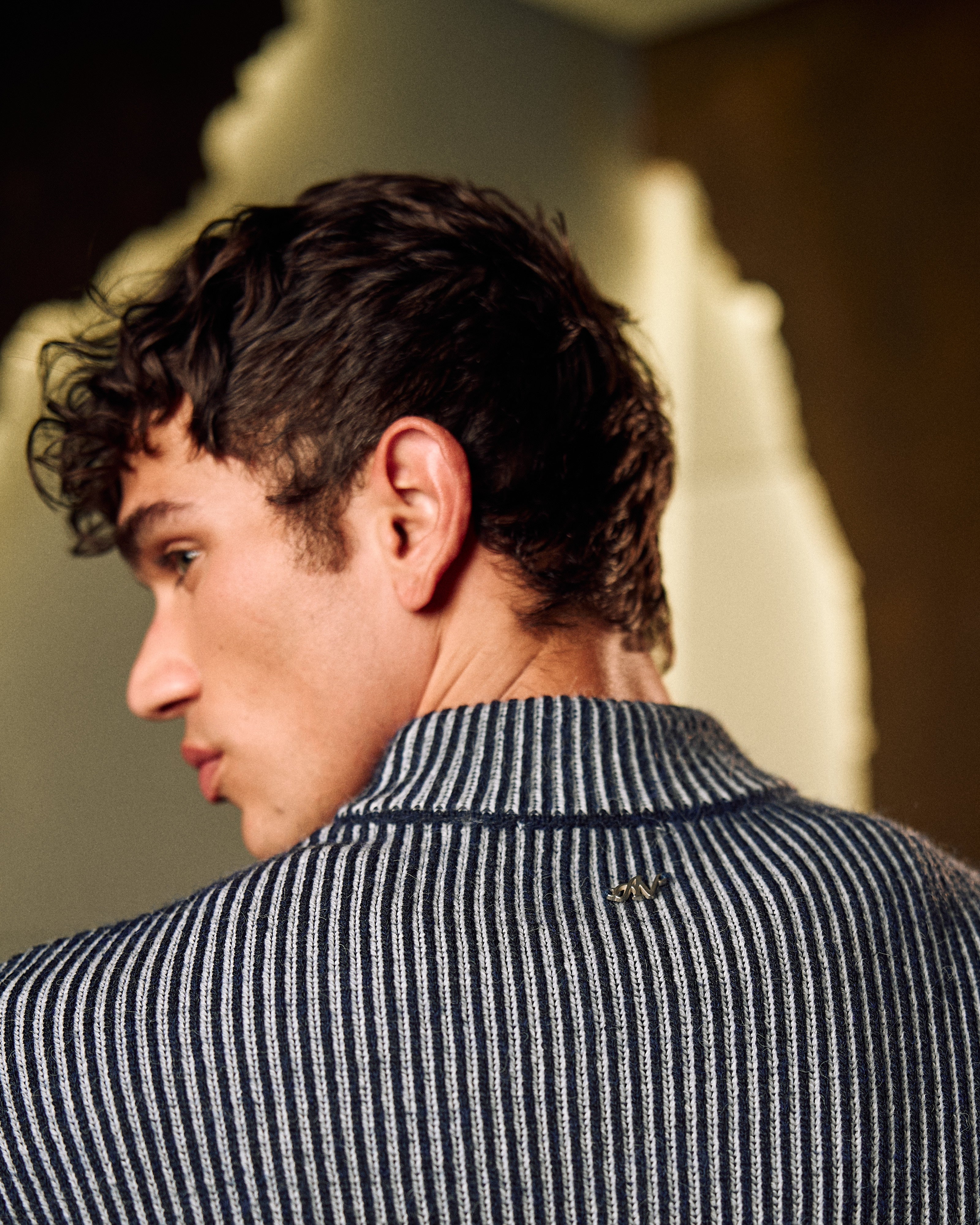 Zip Up Knitted Sweater In Navy Blue