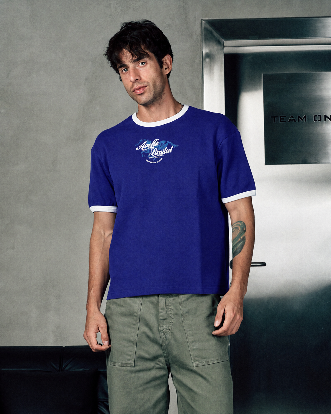 Rodeo Ringer Tee In Navy Blue