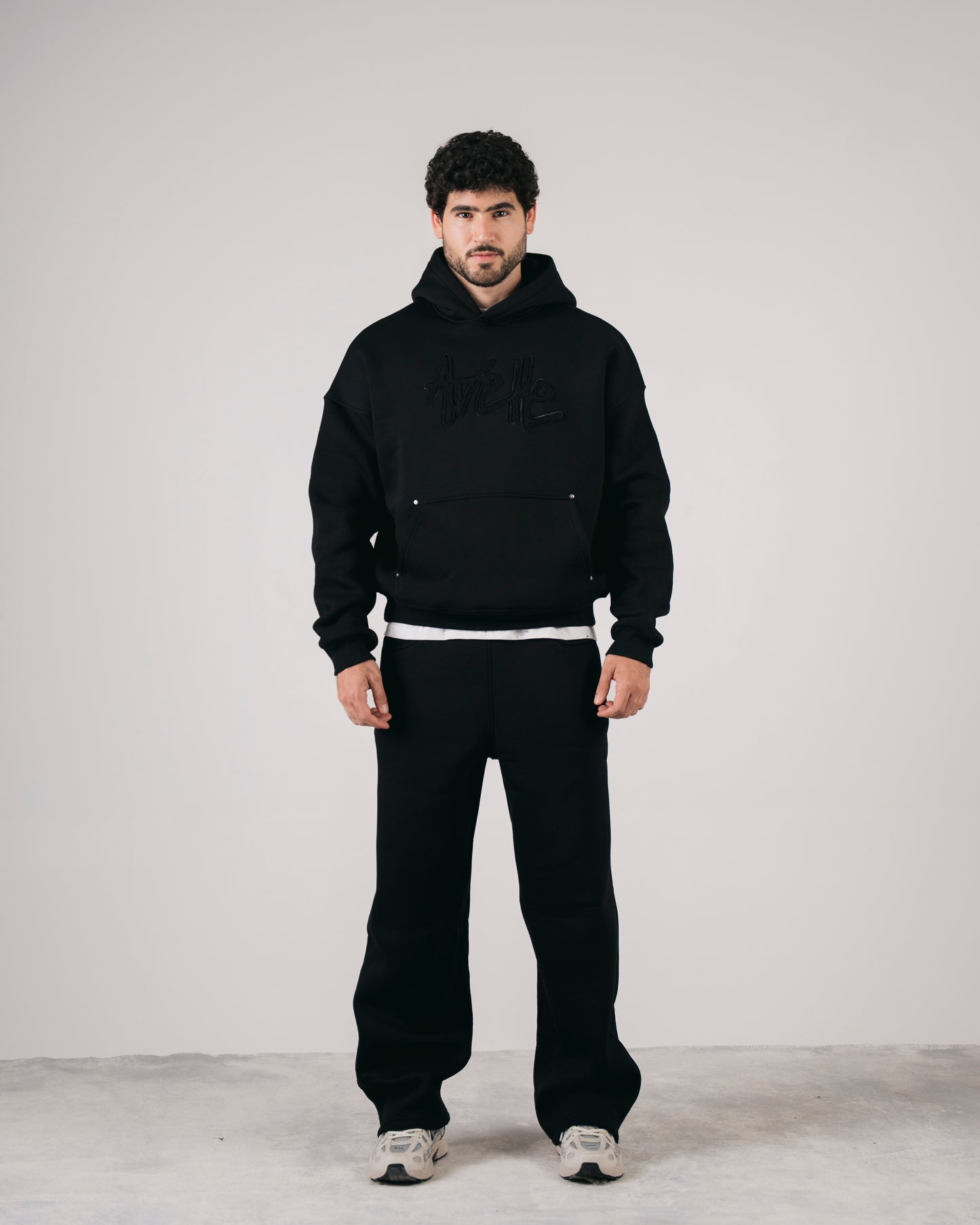 Avelle Applique Hoodie In Black