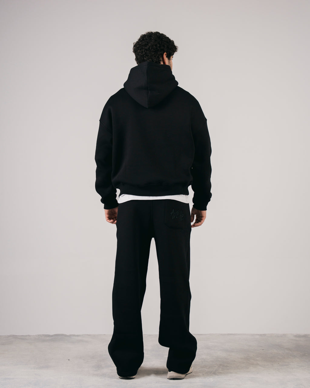 Avelle Applique Hoodie In Black