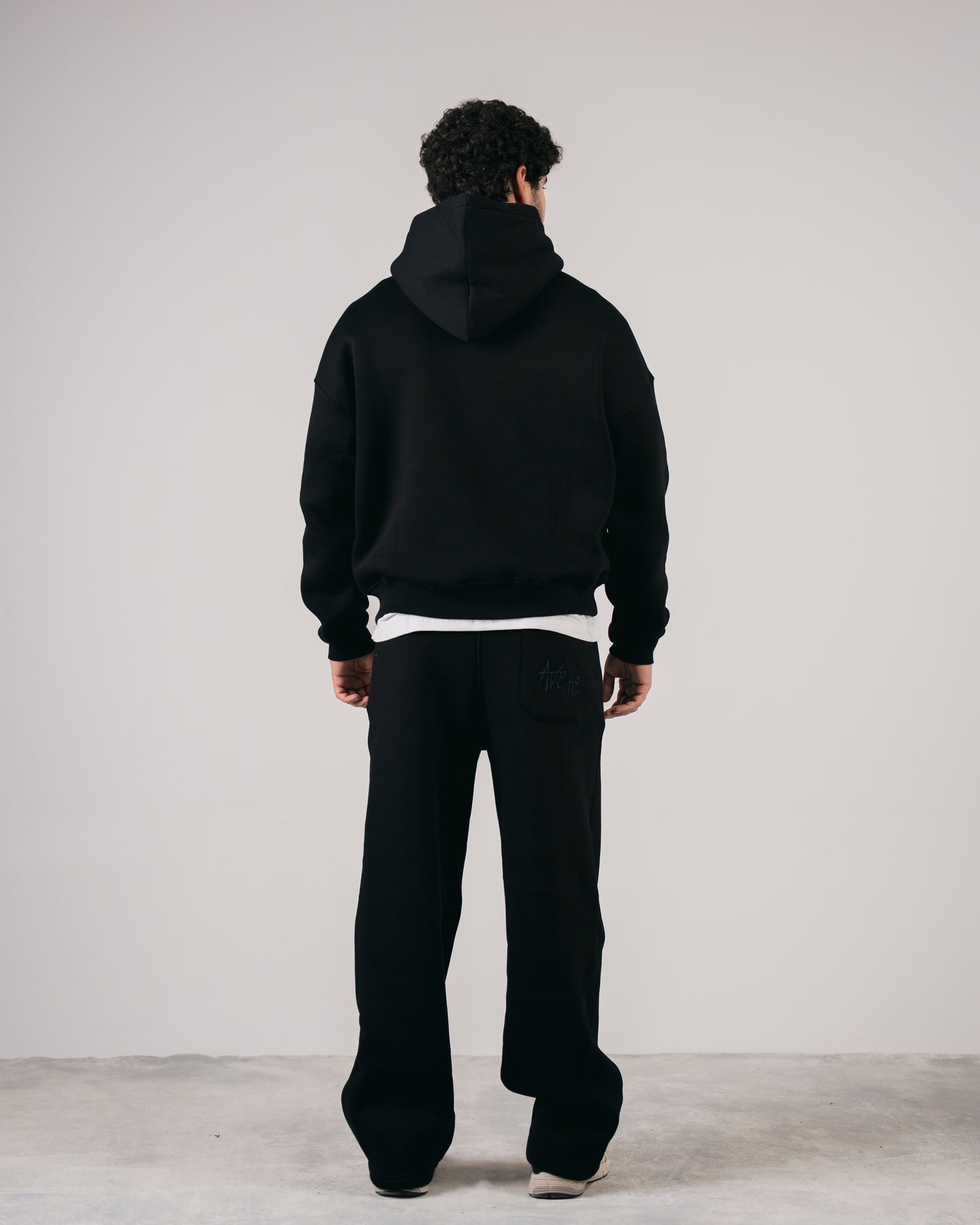 Avelle Applique Hoodie In Black