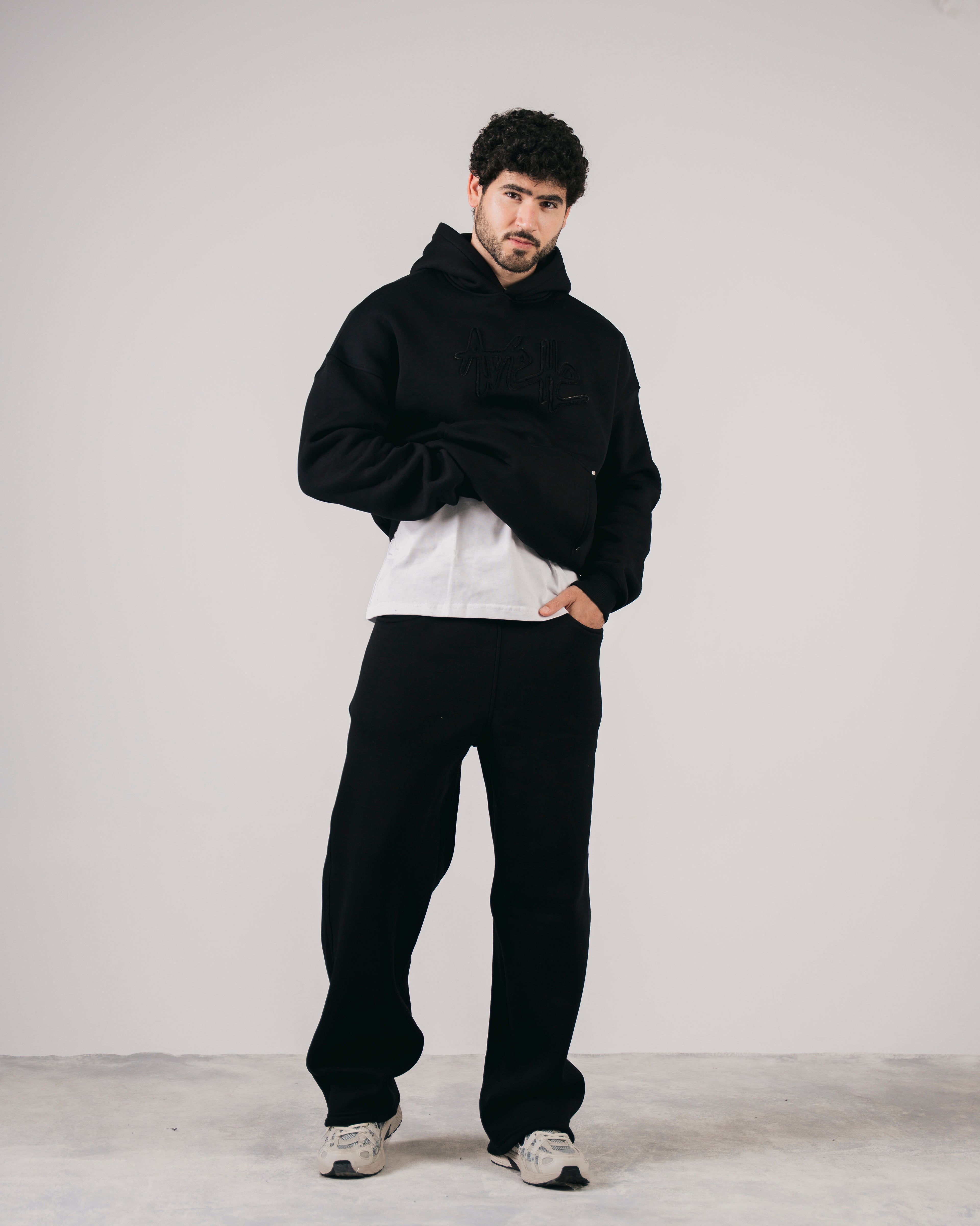 Avelle Applique Hoodie In Black