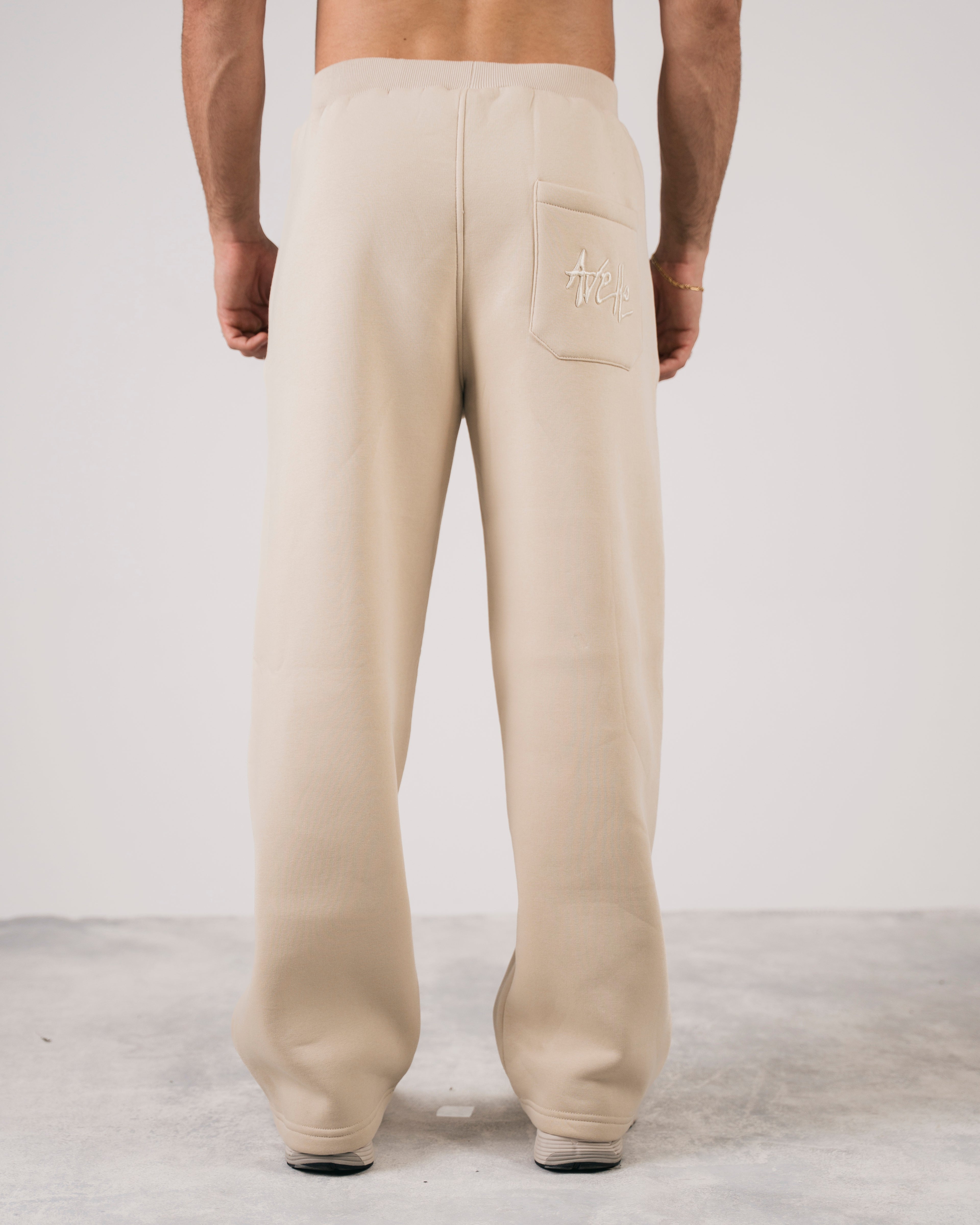 Heavy Fleece Relaxed Sweatpants In Beige