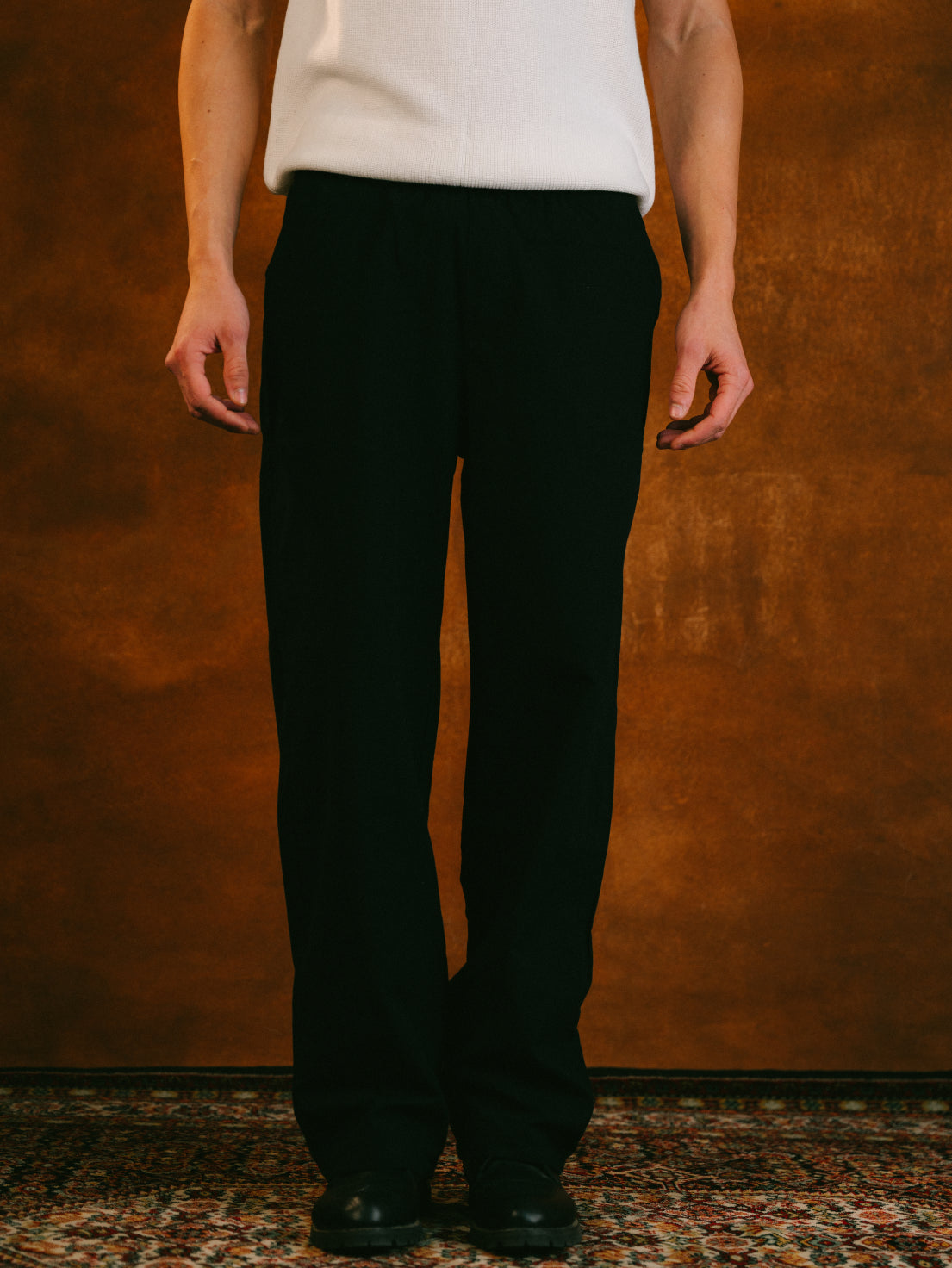Relaxed Fit Summer Pants in Black