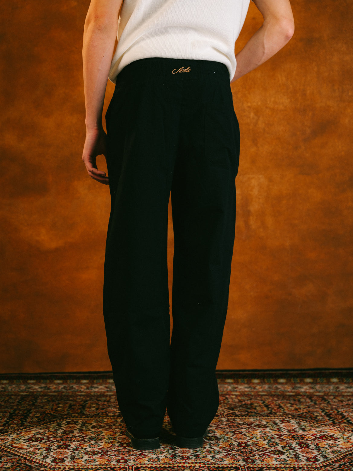 Relaxed Fit Summer Pants in Black