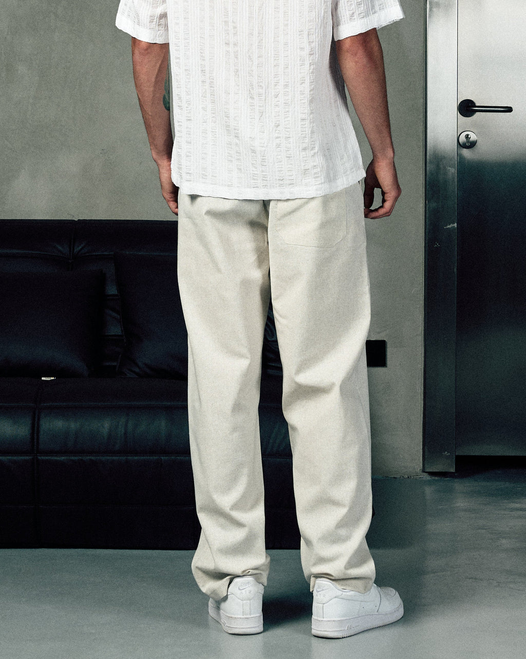 Linen Blend Pleated Pants In Beige