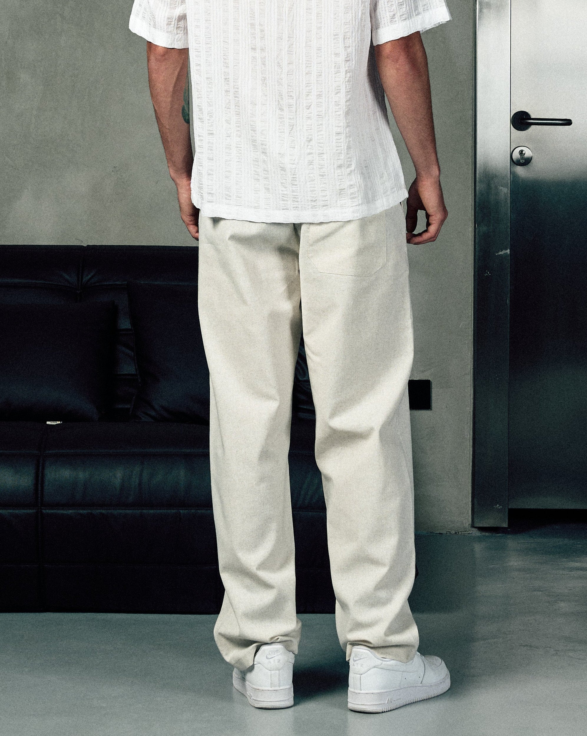 Linen Blend Pleated Pants In Beige
