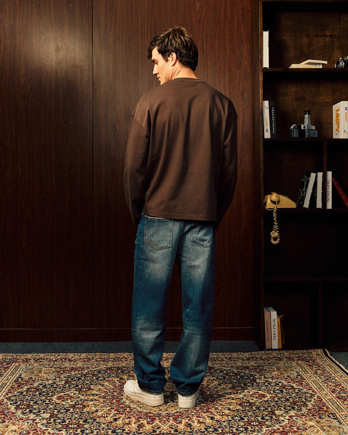 Relaxed Fit Jeans In Mid Blue Wash
