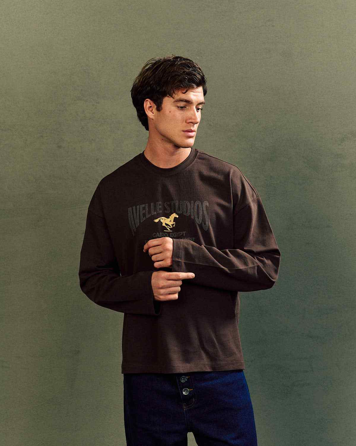 Avelle Studios long sleeve tee in brown, side portrait