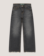 Relaxed fit jeans in faded black with frayed hem, front